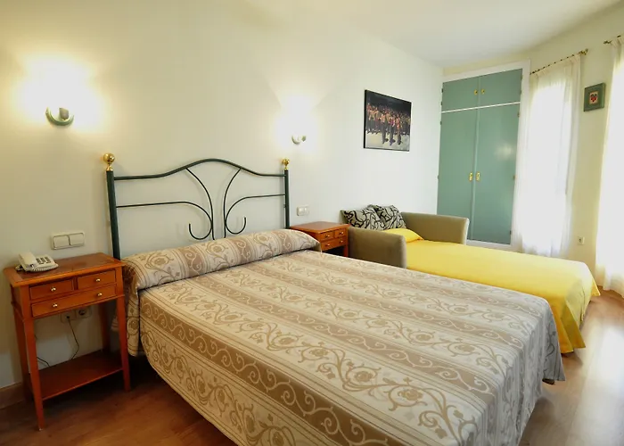 Aparthotel Aralso Sotillo 2*